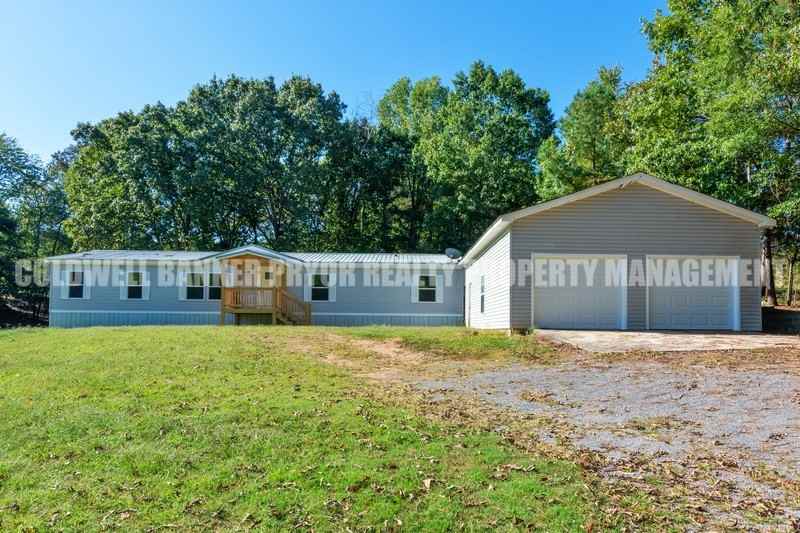 1108 Shady Lane Rd - Photo 2 of 32