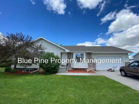 3863 Ridgeview Cir - Photo 1 of 1