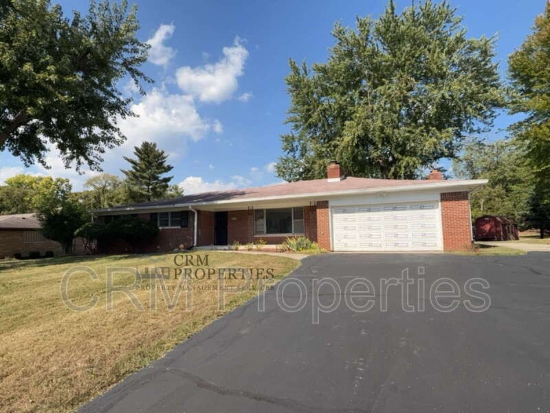 4610 Dickson Rd - Photo 2 of 45