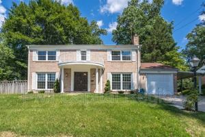 featured image of 7021 Whittier Blvd