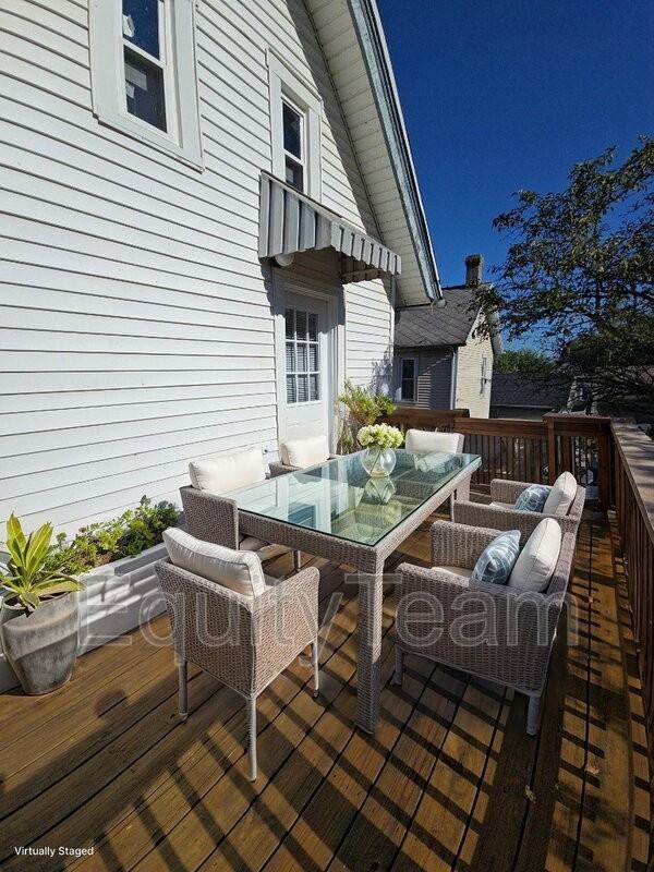 128 N River St #B - Photo 2 of 18