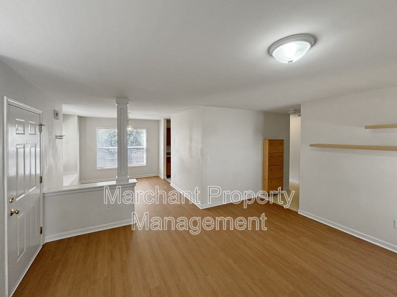 335 Woodlark Street - Photo 5 of 25