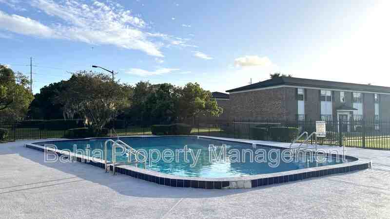 5325 Curry Ford Rd #C101 - Photo 5 of 21