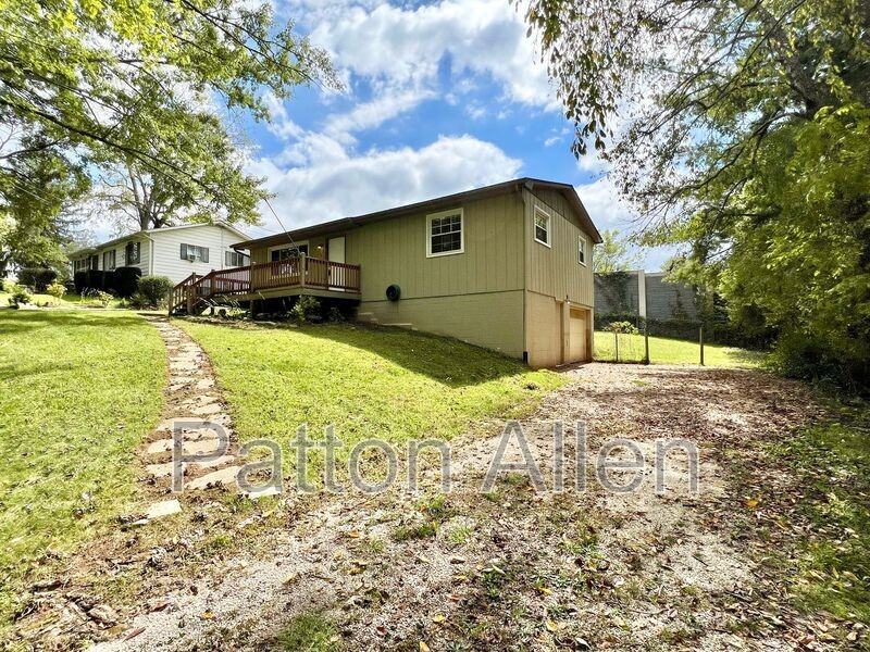 26 Pine Lane - Photo 2 of 28