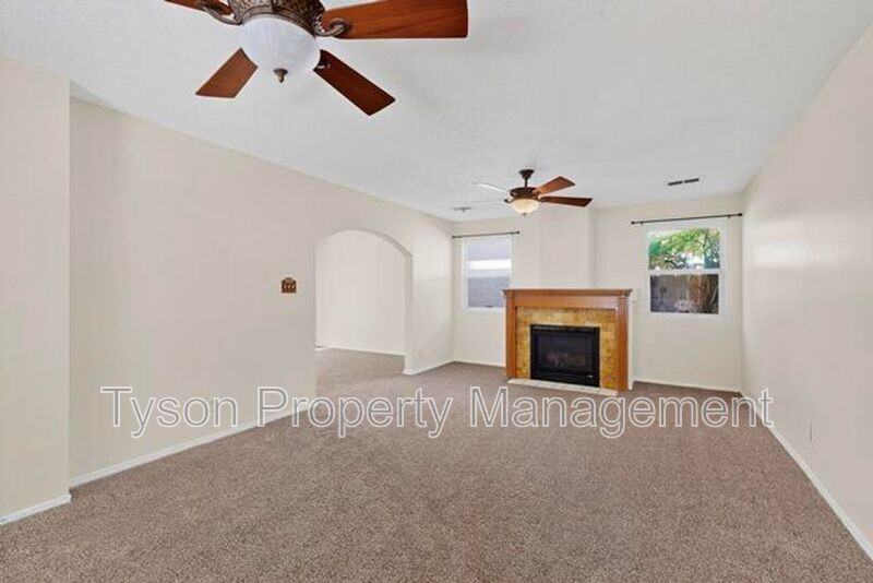 3013 Taos Meadows Dr Ne - Photo 5 of 30