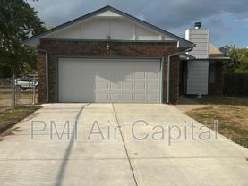 8628 W Thurman St - Photo 1 of 1