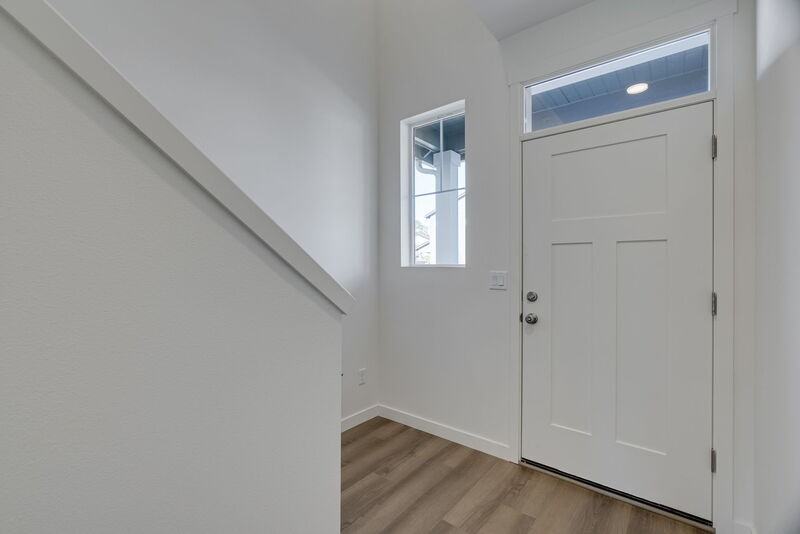 1843 Nw 18th Way - Photo 4 of 40