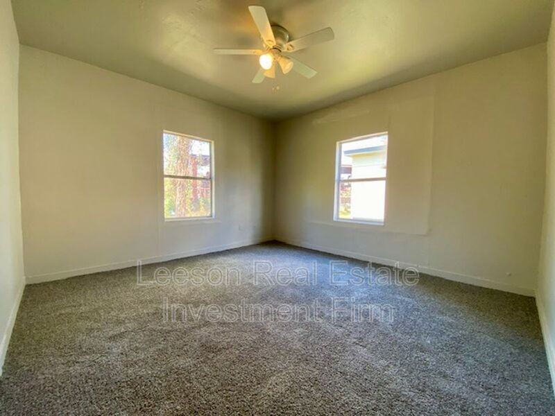 545 Wyche Street - Photo 7 of 14