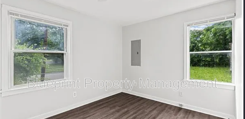 3120 24th St N - Photo 7 of 10