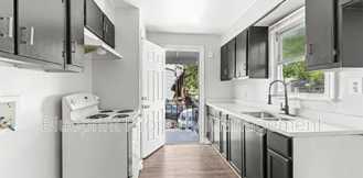 3120 24th St N - Photo 1 of 1