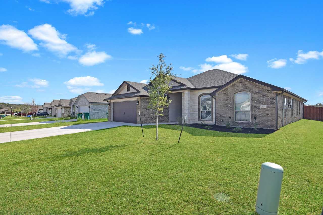 2624 Cedar Glen Dr - Photo 3 of 22