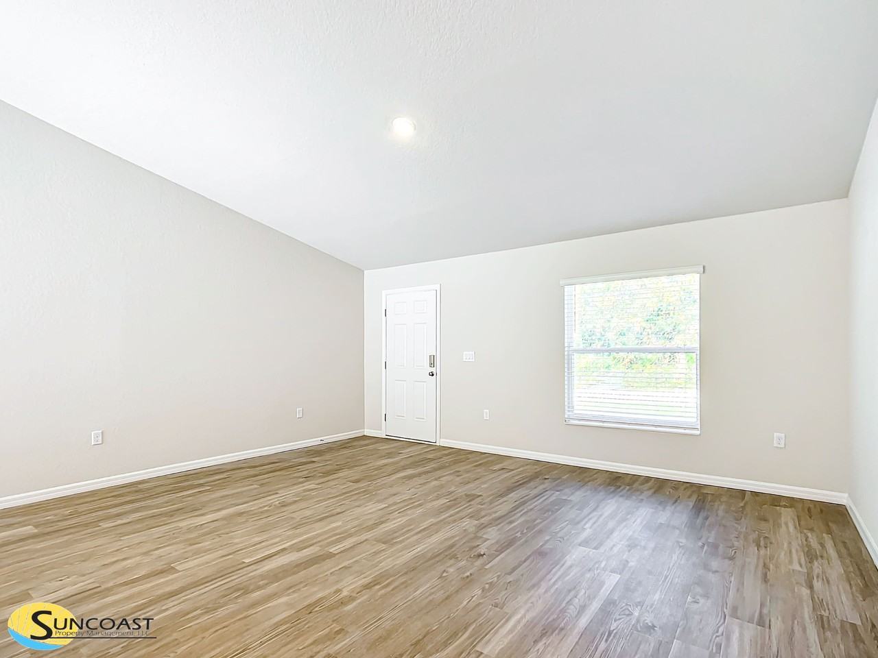6763 E Gurley St - Photo 3 of 34