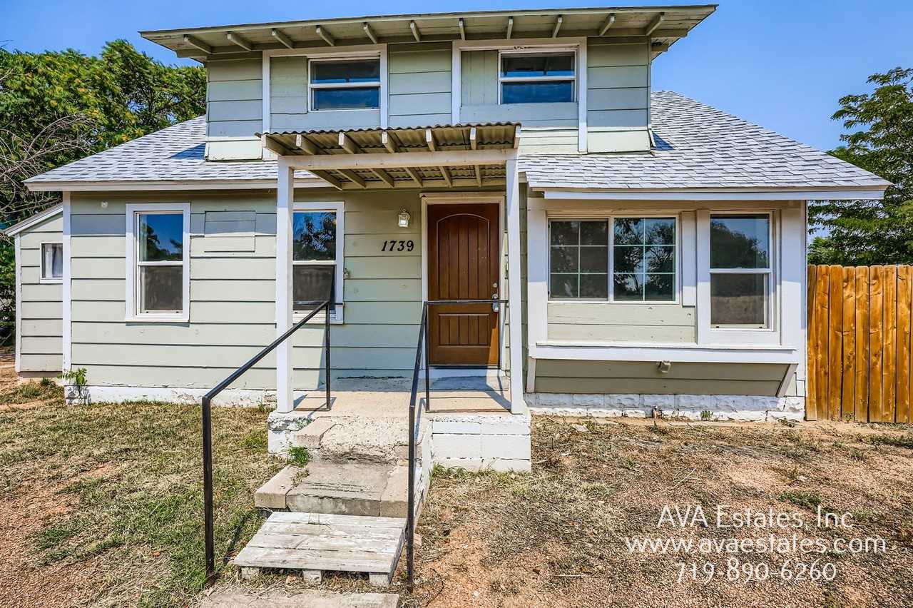 1739 E 5th St - Photo 2 of 24