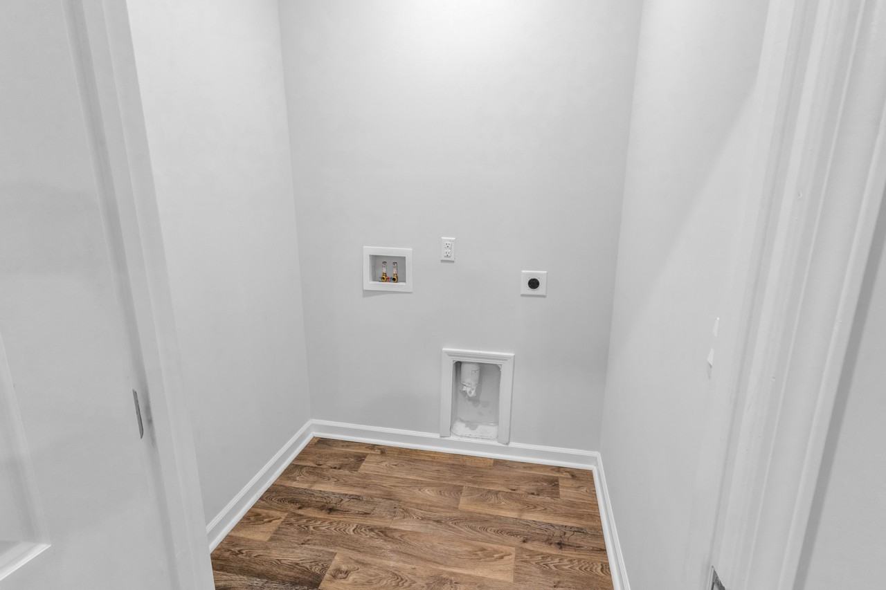 128 Sunray Ln - Photo 6 of 15
