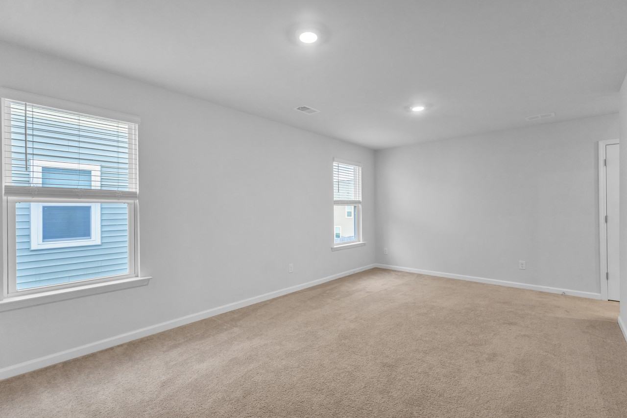 128 Sunray Ln - Photo 7 of 15