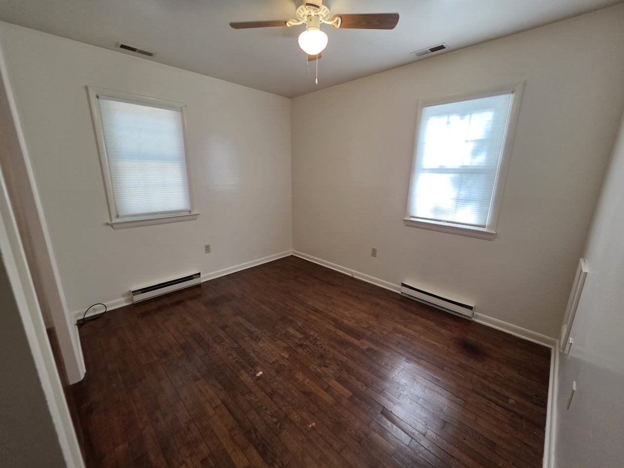 1109 Grant Avenue - Photo 5 of 11