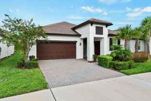 16819 Shell Bay Dr - Photo 1 of 1