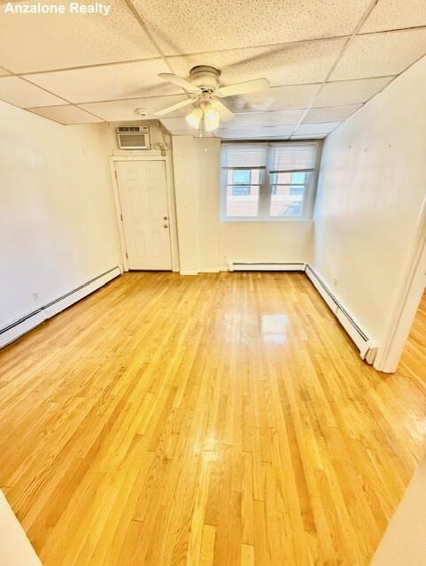 336 North St - Photo 4 of 10