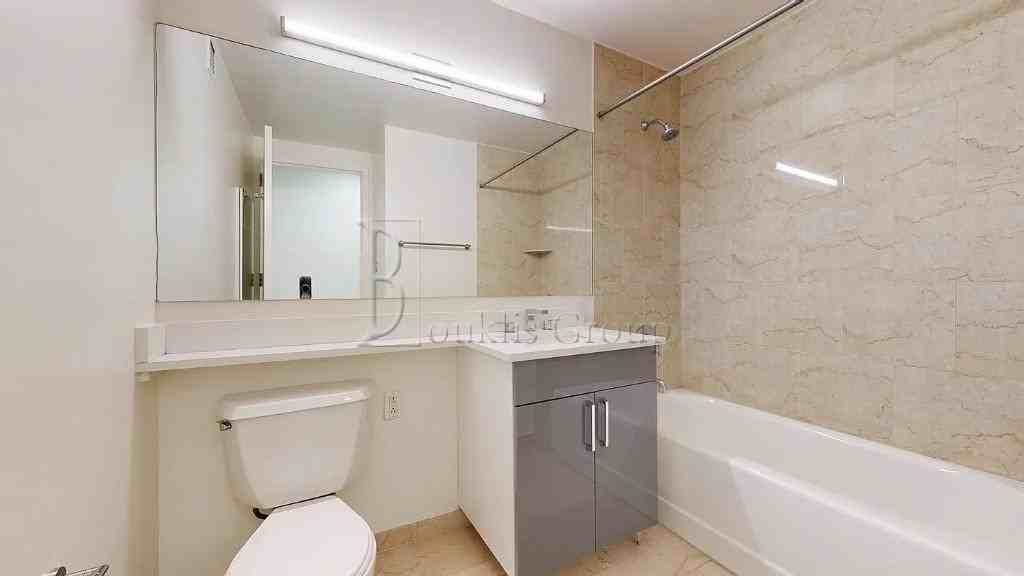 10 William St #3D - Photo 2 of 7