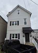 549 Avenue E #2ndFL - Photo 1 of 1