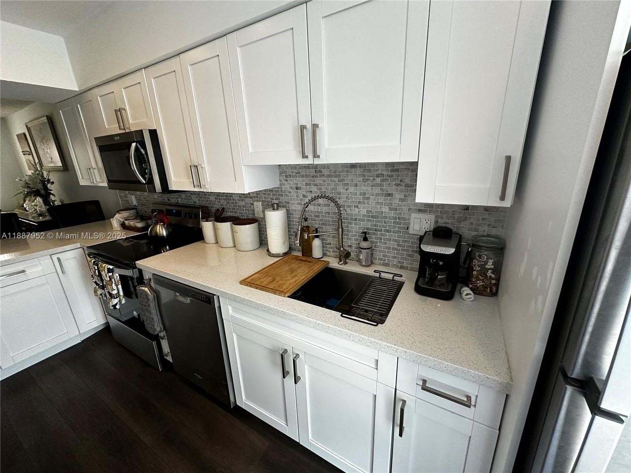 3971 Coral Springs Drive #17 - Photo 7 of 37