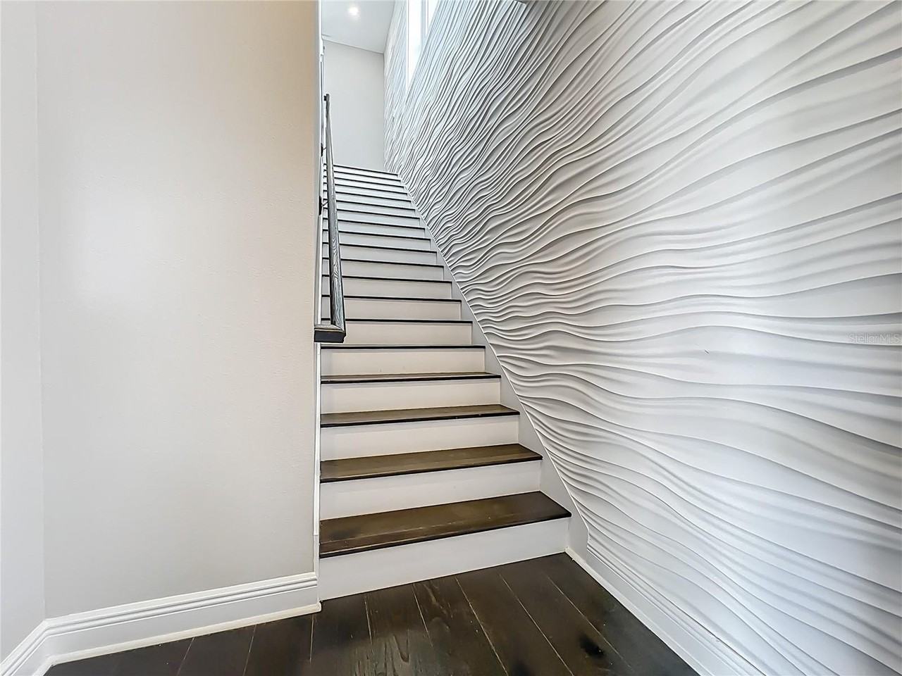 13450 Gabor Avenue - Photo 3 of 19