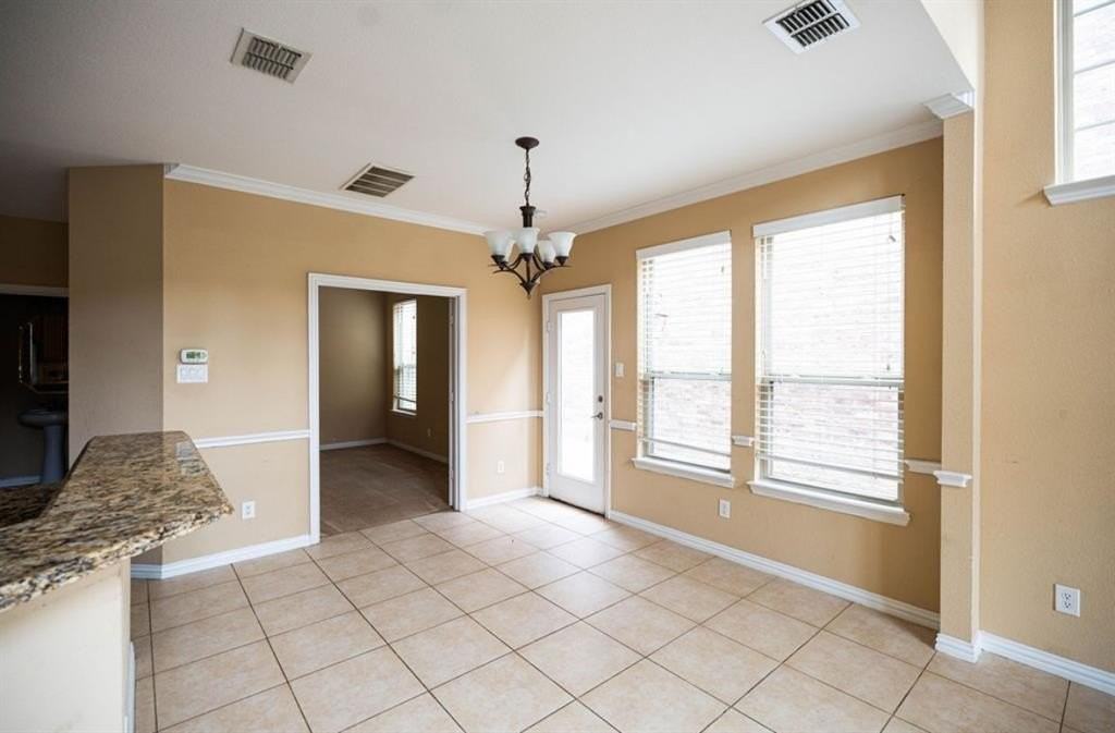 3500 Flat Creek Dr - Photo 5 of 26