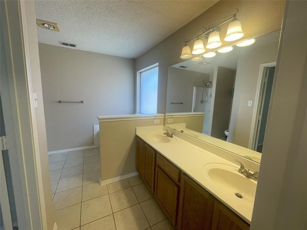 2712 Jennie Wells Dr - Photo 6 of 11