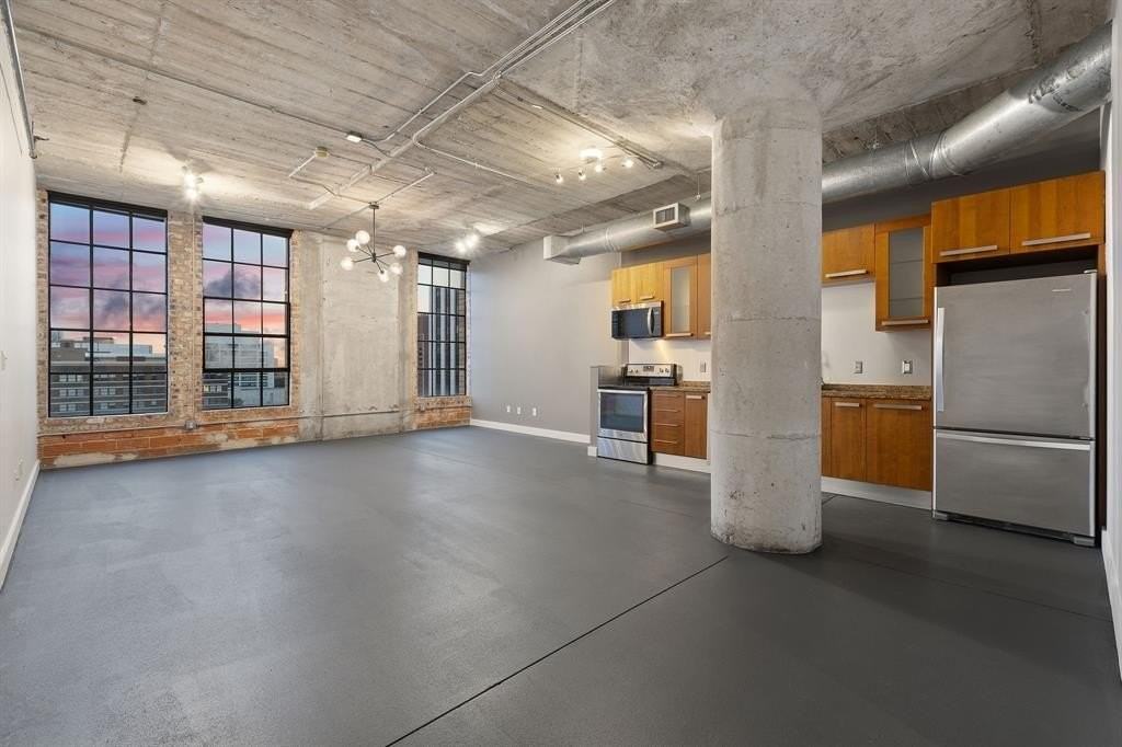 1122 Jackson Street #809