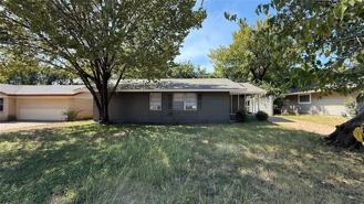 910 S Mills Dr - Photo 1 of 1