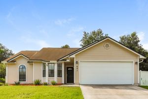 featured image of 641 Charles Pinckney St