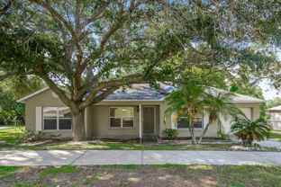 628 Brooke Ct - Photo 1 of 1