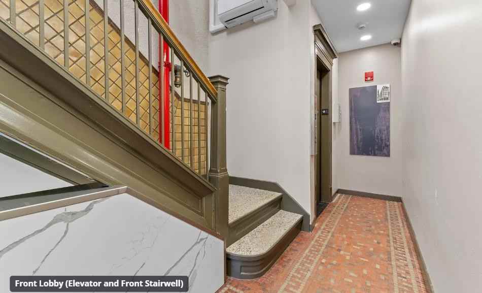 627 Hamilton St - Photo 3 of 11