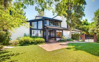 13302 Mulholland Dr - Photo 1 of 1