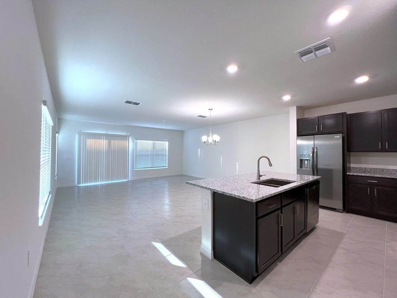 758 Stoney Point Cir - Photo 2 of 18