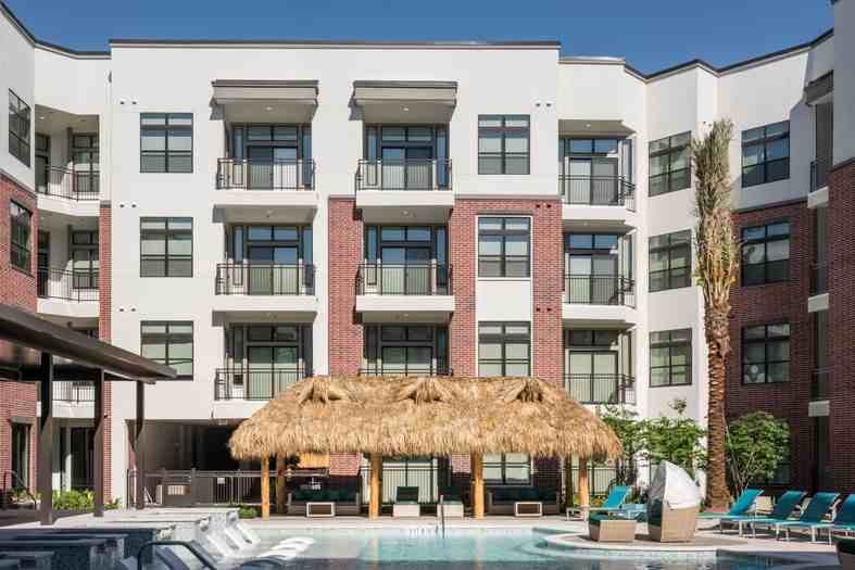 922 Gillette St #B6-47