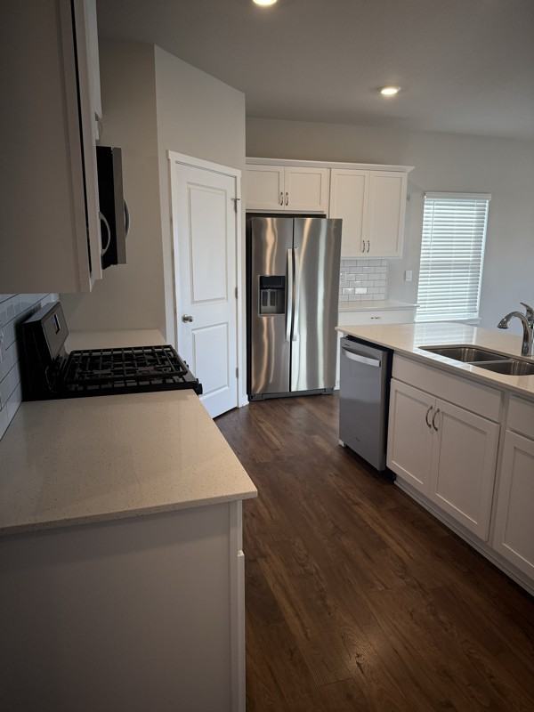 10432 Powell Ave - Photo 7 of 20