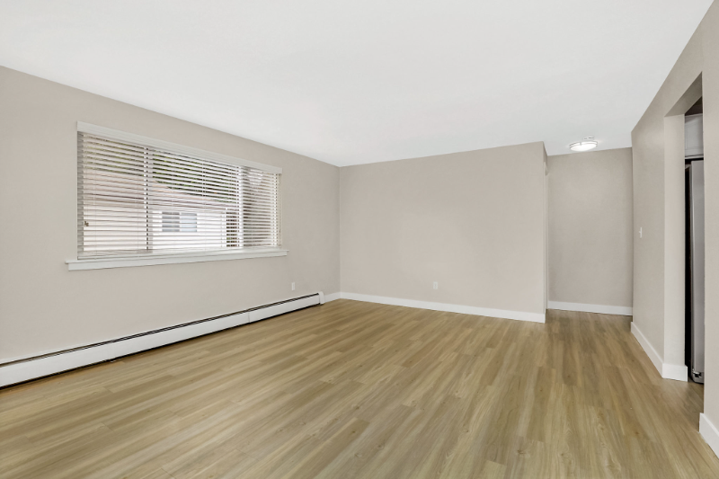 830 3rd Ave Nw #3 - Photo 3 of 15