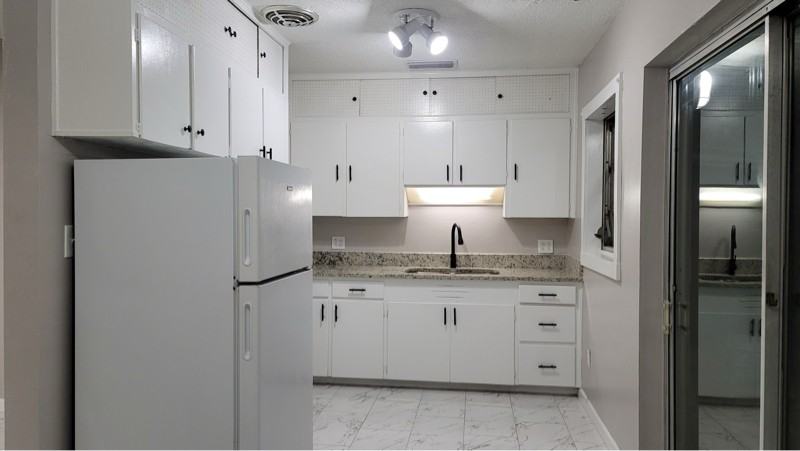 7115 N Tampania Ave - Photo 2 of 11