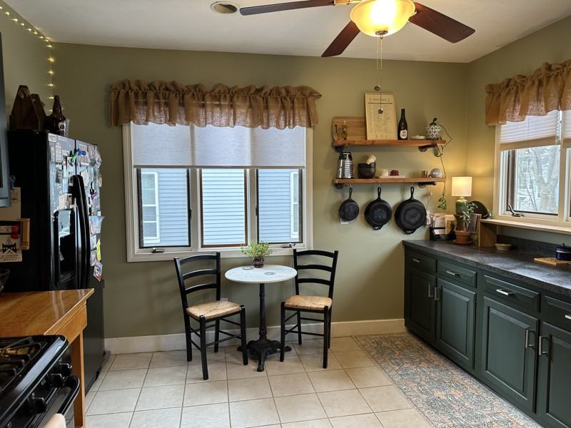 4 Summit Ave - Photo 5 of 19