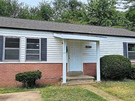 10073 Royal Dr - Photo 1 of 1