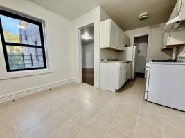 featured image of 16 5th Ave