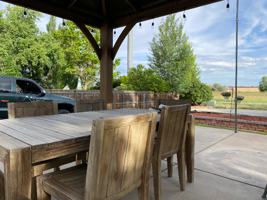 featured image of 214 Eagle Ave