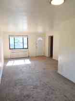 472 Hoodridge Dr - Photo 1 of 1