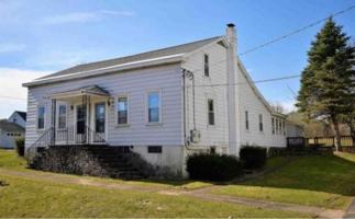 featured image of 18 Cottage St