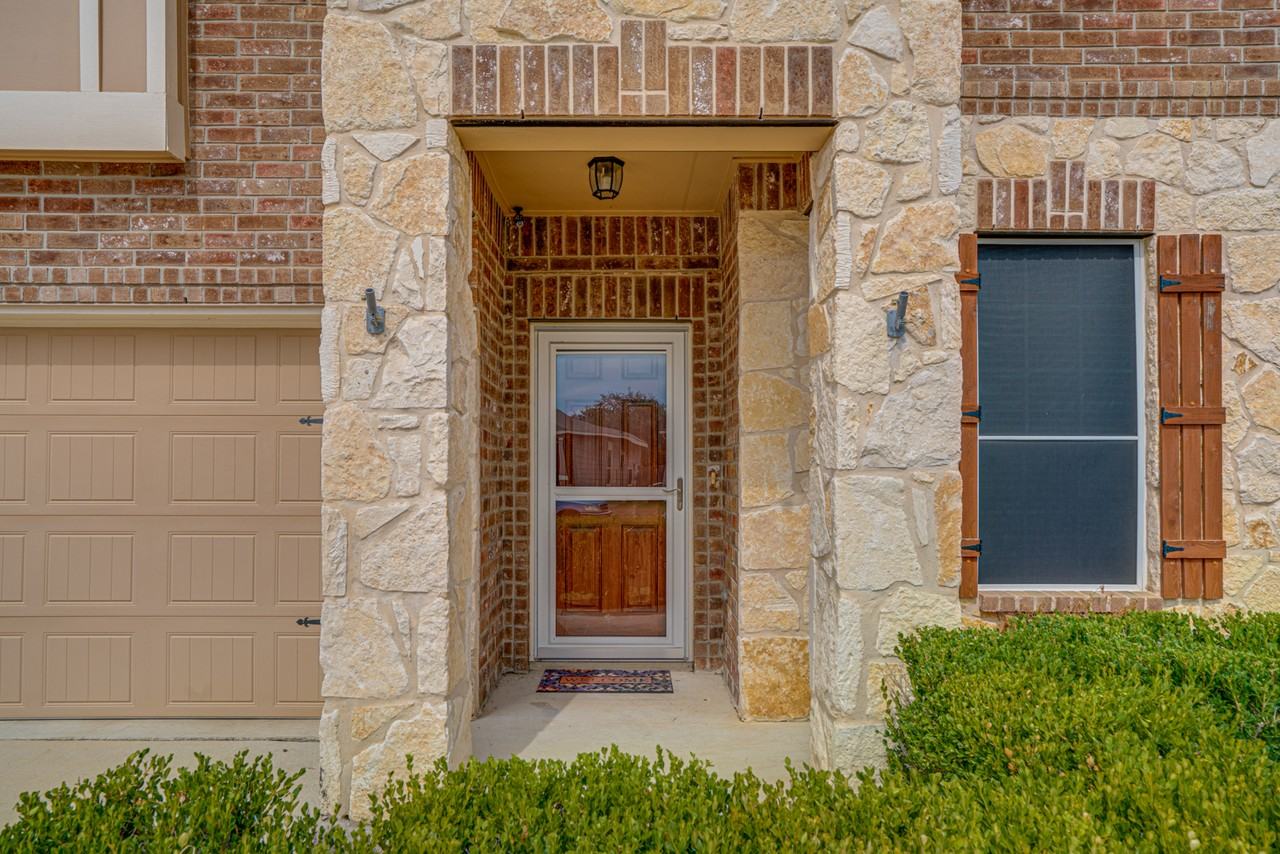 11905 Fieldcrest Run #NA - Photo 3 of 28