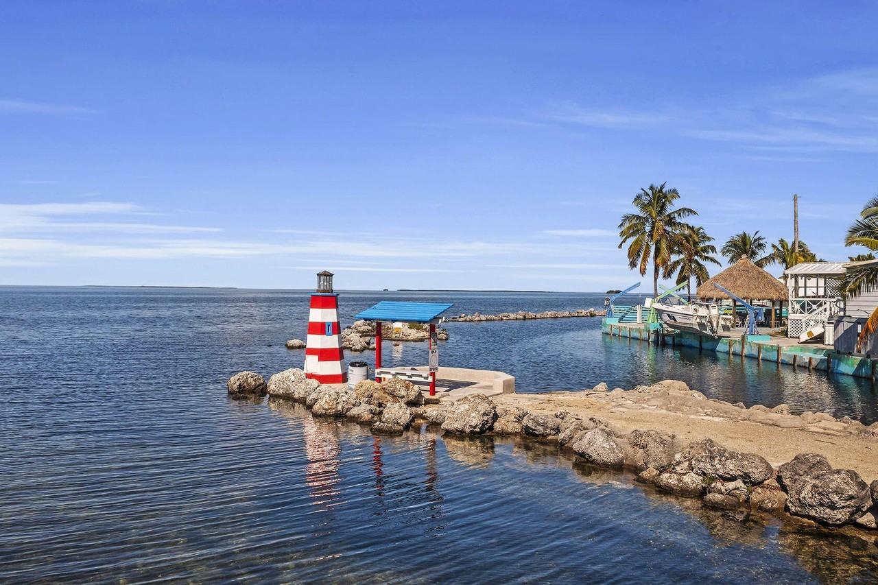 112 Seagull Lane - Photo 2 of 40