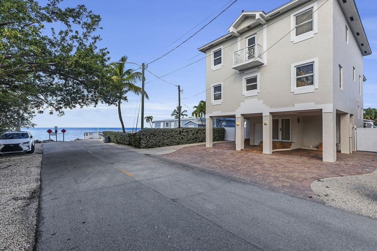 112 Seagull Lane - Photo 6 of 40