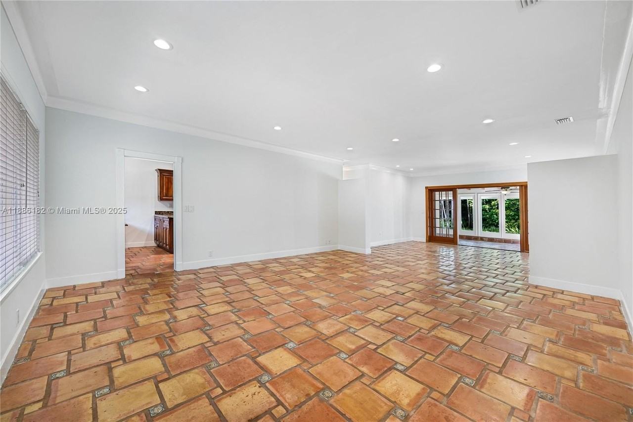 1039 Hardee Rd #1039 - Photo 7 of 48