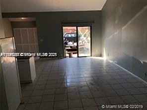 2242 Nw 55th Ter - Photo 4 of 5